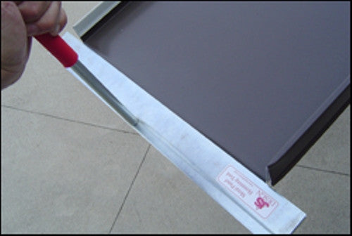 Hemming end of Panel
